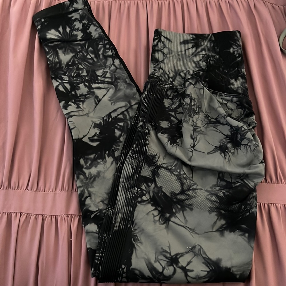 Butt Scrunch Leggings